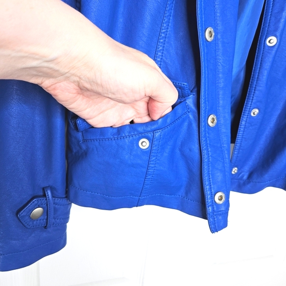 Northern Reflections Women's Royal Blue Moto Jacket Faux Leather Size S Petite - Picture 9 of 16